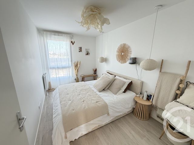 Appartement F3 à louer - 3 pièces - 64.77 m2 - CHAMBRAY LES TOURS - 37 - CENTRE - Century 21 Agence Grand Sud