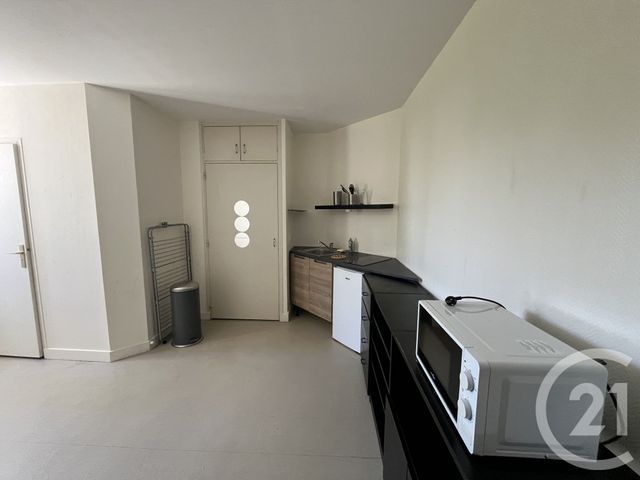 Appartement Studio à louer - 1 pièce - 20.18 m2 - TOURS - 37 - CENTRE - Century 21 Agence Grand Sud