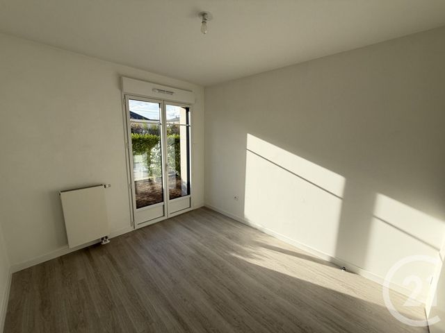 Appartement F3 à louer - 3 pièces - 67.08 m2 - ST CYR SUR LOIRE - 37 - CENTRE - Century 21 Agence Grand Sud
