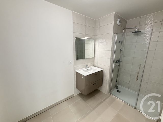 Appartement F3 à louer - 3 pièces - 67.08 m2 - ST CYR SUR LOIRE - 37 - CENTRE - Century 21 Agence Grand Sud