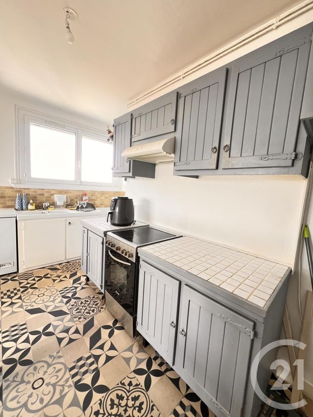 Appartement F2 à vendre - 2 pièces - 47.8 m2 - JOUE LES TOURS - 37 - CENTRE - Century 21 Agence Grand Sud