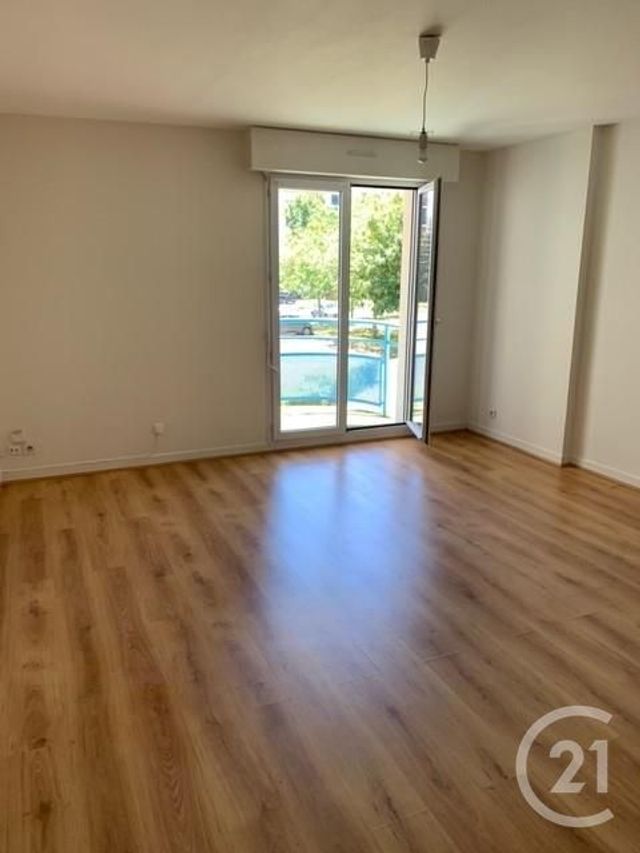 Appartement F2 à louer - 2 pièces - 45.87 m2 - JOUE LES TOURS - 37 - CENTRE - Century 21 Agence Grand Sud