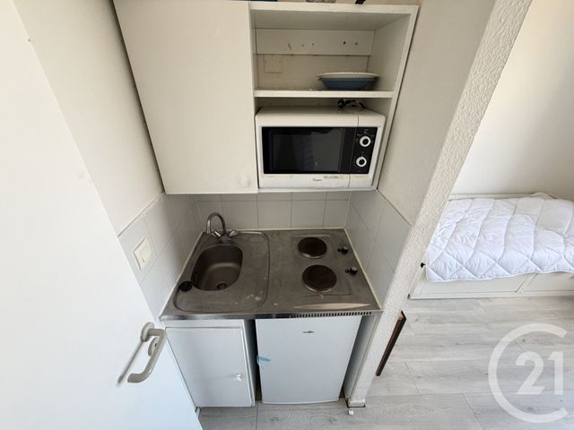 Appartement Studio à louer - 1 pièce - 15.41 m2 - TOURS - 37 - CENTRE - Century 21 Agence Grand Sud