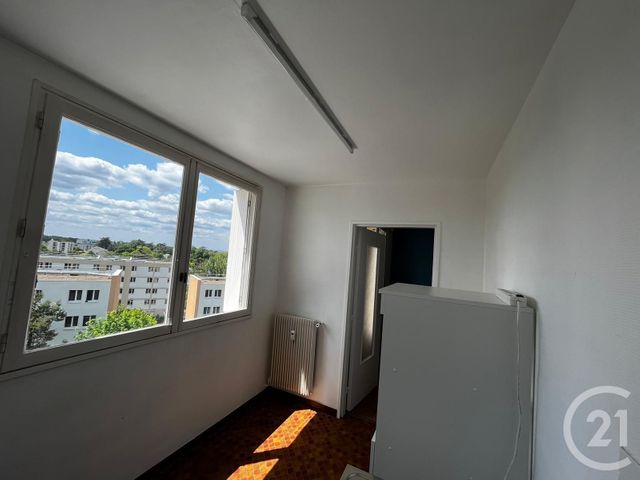 Appartement F1 à louer - 1 pièce - 33.19 m2 - JOUE LES TOURS - 37 - CENTRE - Century 21 Agence Grand Sud