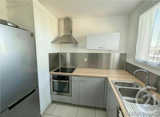 Appartement F3 à louer - 4 pièces - 69.7 m2 - JOUE LES TOURS - 37 - CENTRE - Century 21 Agence Grand Sud