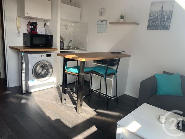 Appartement Studio à louer - 1 pièce - 18.72 m2 - TOURS - 37 - CENTRE - Century 21 Agence Grand Sud