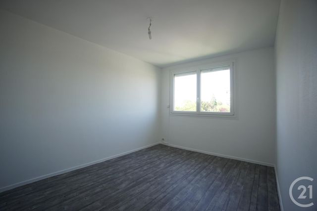 Appartement F2 à vendre - 2 pièces - 37.16 m2 - CHAMBRAY LES TOURS - 37 - CENTRE - Century 21 Agence Grand Sud