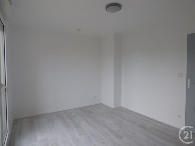 Appartement F1 à louer - 1 pièce - 21.04 m2 - JOUE LES TOURS - 37 - CENTRE - Century 21 Agence Grand Sud