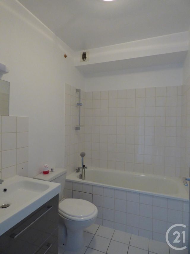 Appartement F1 à louer - 1 pièce - 21.04 m2 - JOUE LES TOURS - 37 - CENTRE - Century 21 Agence Grand Sud