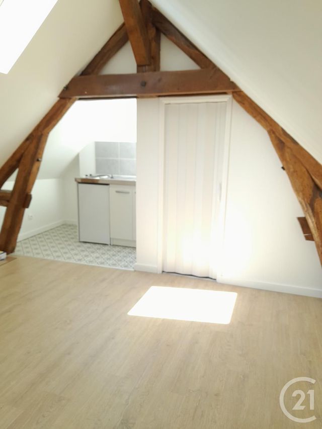 Appartement F1 à louer JOUE LES TOURS