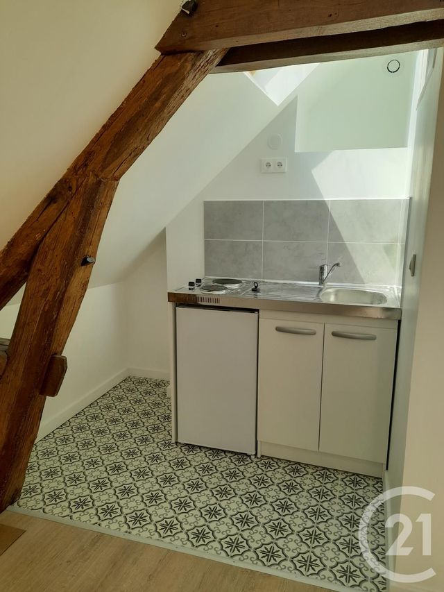 Appartement F1 à louer - 1 pièce - 11.06 m2 - JOUE LES TOURS - 37 - CENTRE - Century 21 Agence Grand Sud