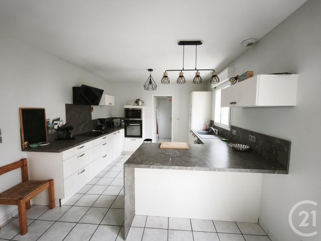 maison à vendre - 5 pièces - 111.23 m2 - CHAMBRAY LES TOURS - 37 - CENTRE - Century 21 Agence Grand Sud
