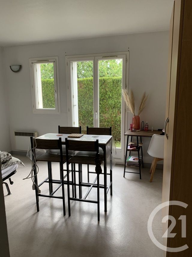 Appartement F1 à louer - 1 pièce - 21.91 m2 - JOUE LES TOURS - 37 - CENTRE - Century 21 Agence Grand Sud
