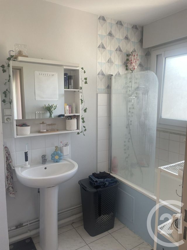 Appartement à louer - 2 pièces - 44.08 m2 - JOUE LES TOURS - 37 - CENTRE - Century 21 Agence Grand Sud