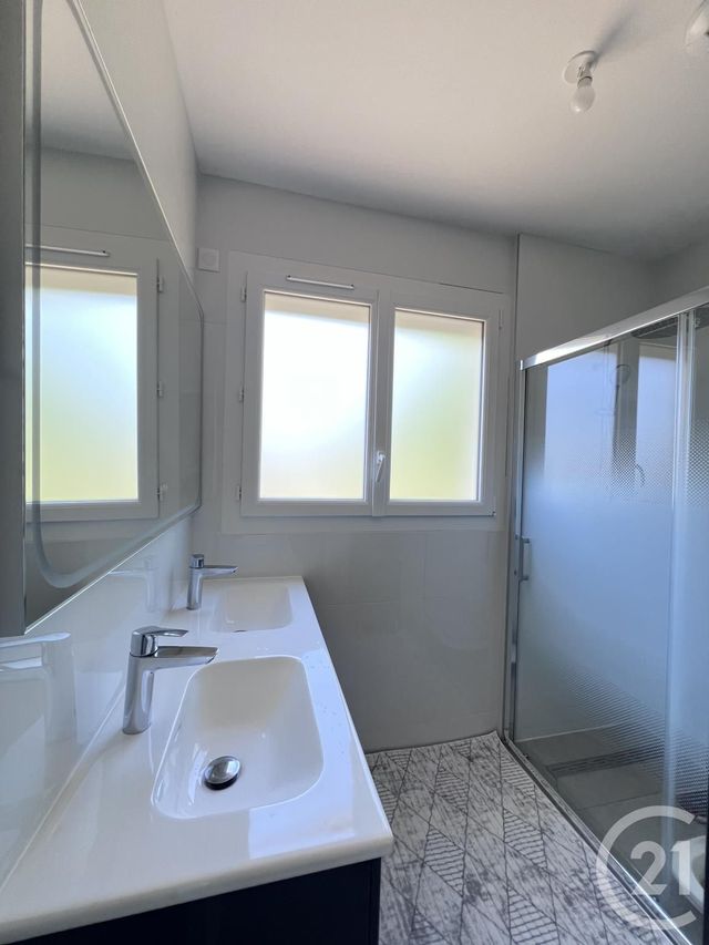 maison à vendre - 5 pièces - 110.0 m2 - CHAMBRAY LES TOURS - 37 - CENTRE - Century 21 Agence Grand Sud