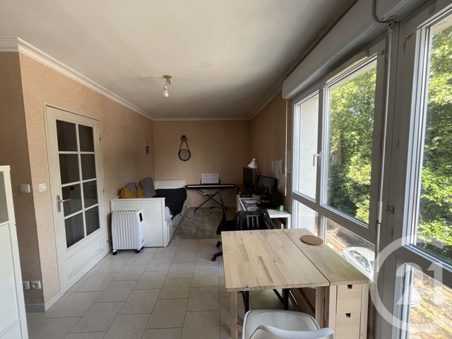 Appartement F1 à louer TOURS