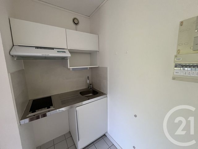 Appartement Studio à louer - 1 pièce - 19.9 m2 - JOUE LES TOURS - 37 - CENTRE - Century 21 Agence Grand Sud