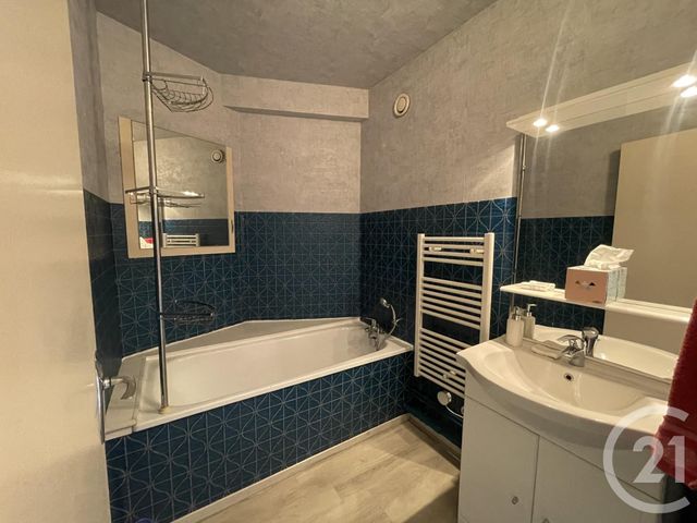 Appartement F1 à louer - 1 pièce - 31.97 m2 - CHAMBRAY LES TOURS - 37 - CENTRE - Century 21 Agence Grand Sud