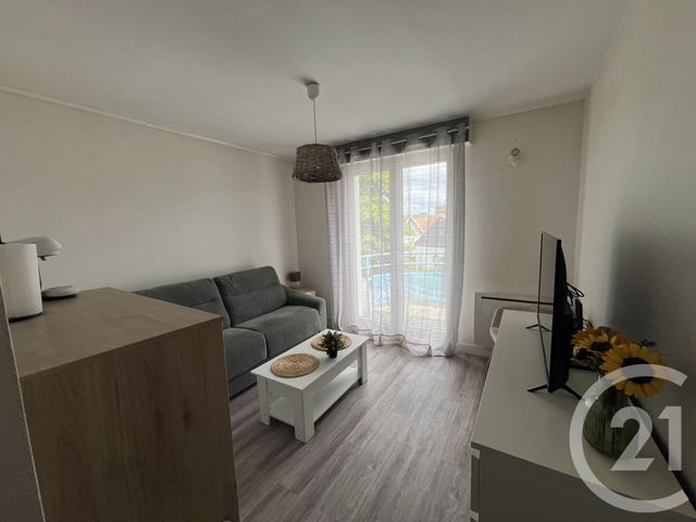 Appartement F1 à louer JOUE LES TOURS
