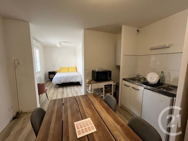 Appartement F2 à louer - 2 pièces - 26.25 m2 - JOUE LES TOURS - 37 - CENTRE - Century 21 Agence Grand Sud