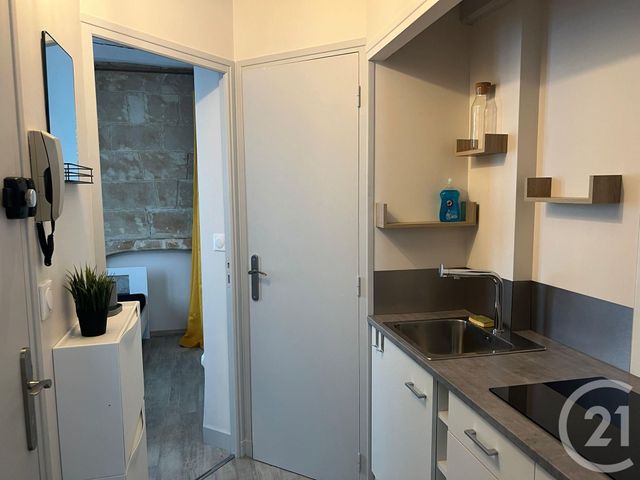Appartement à louer - 2 pièces - 21.88 m2 - TOURS - 37 - CENTRE - Century 21 Agence Grand Sud