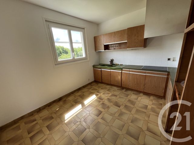 maison à louer - 5 pièces - 140.0 m2 - CHAMBRAY LES TOURS - 37 - CENTRE - Century 21 Agence Grand Sud