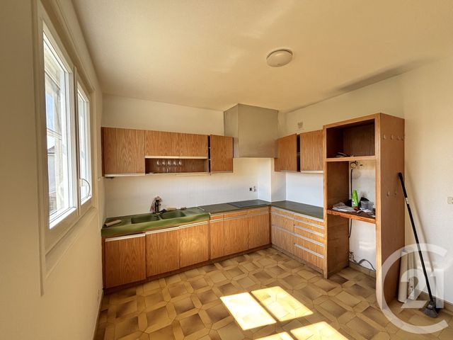 maison à louer - 5 pièces - 140.0 m2 - CHAMBRAY LES TOURS - 37 - CENTRE - Century 21 Agence Grand Sud