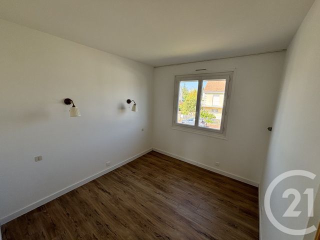maison à louer - 5 pièces - 140.0 m2 - CHAMBRAY LES TOURS - 37 - CENTRE - Century 21 Agence Grand Sud