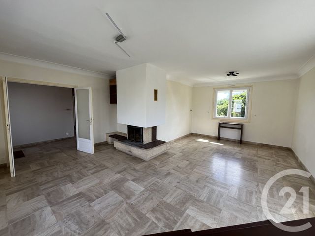 maison à louer - 5 pièces - 140.0 m2 - CHAMBRAY LES TOURS - 37 - CENTRE - Century 21 Agence Grand Sud
