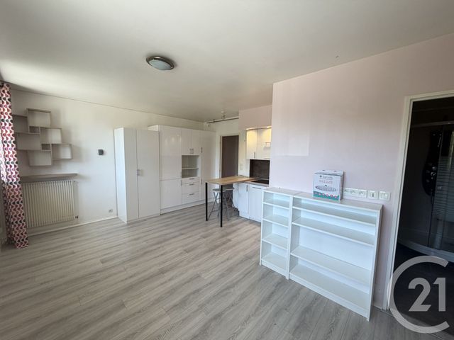 Appartement F1 à louer - 1 pièce - 28.35 m2 - ST CYR SUR LOIRE - 37 - CENTRE - Century 21 Agence Grand Sud