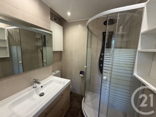 Appartement F1 à louer - 1 pièce - 28.35 m2 - ST CYR SUR LOIRE - 37 - CENTRE - Century 21 Agence Grand Sud