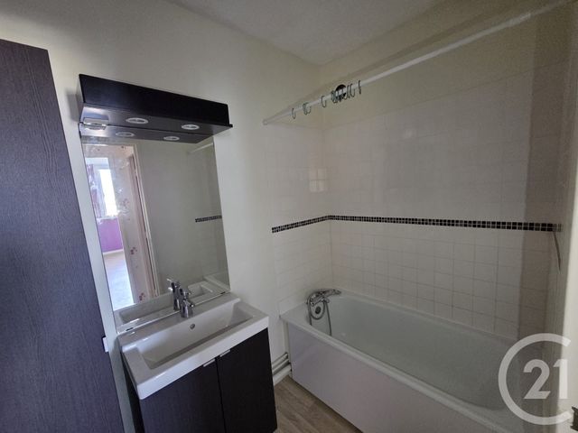 Appartement à louer - 2 pièces - 49.05 m2 - ST PIERRE DES CORPS - 37 - CENTRE - Century 21 Agence Grand Sud