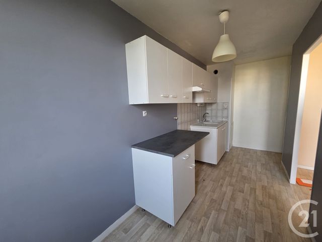 Appartement à louer ST PIERRE DES CORPS