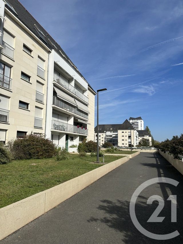 Appartement F3 à louer - 3 pièces - 76.22 m2 - TOURS - 37 - CENTRE - Century 21 Agence Grand Sud
