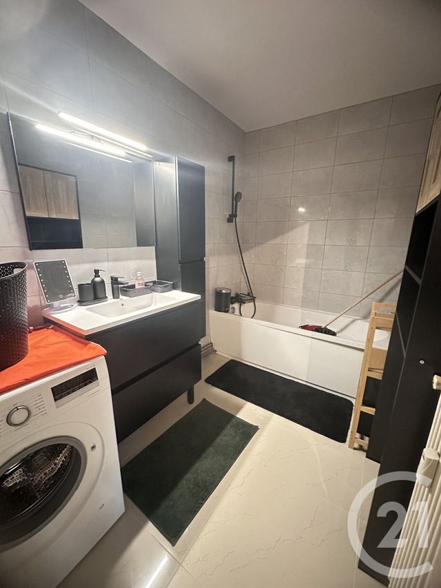 Appartement F3 à louer - 4 pièces - 75.25 m2 - JOUE LES TOURS - 37 - CENTRE - Century 21 Agence Grand Sud