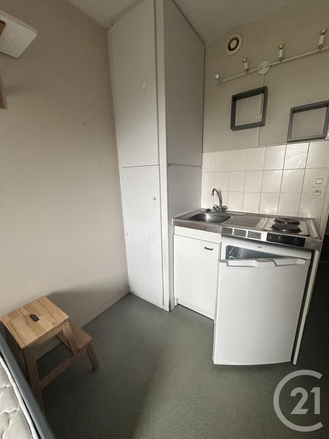 Appartement Studio à louer - 1 pièce - 12.0 m2 - TOURS - 37 - CENTRE - Century 21 Agence Grand Sud