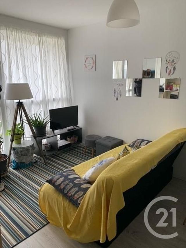 Appartement F1 à louer - 1 pièce - 29.65 m2 - CHAMBRAY LES TOURS - 37 - CENTRE - Century 21 Agence Grand Sud