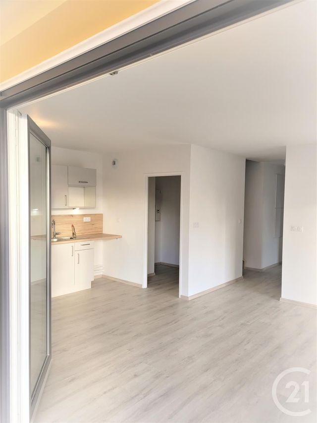 Appartement F4 à louer - 4 pièces - 98.05 m2 - TOURS - 37 - CENTRE - Century 21 Agence Grand Sud