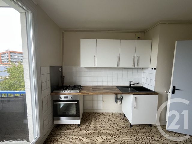 Appartement F3 à louer - 3 pièces - 67.64 m2 - JOUE LES TOURS - 37 - CENTRE - Century 21 Agence Grand Sud